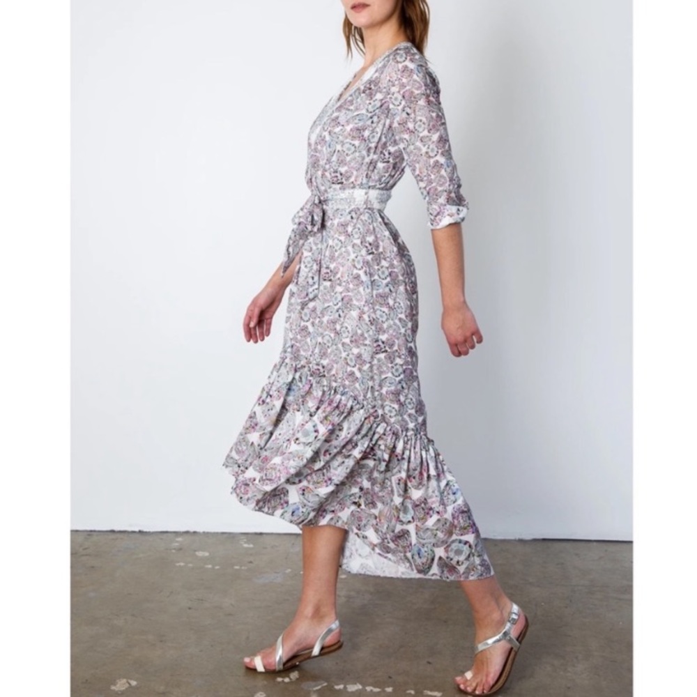 le superbe diamond.life high low belted dress